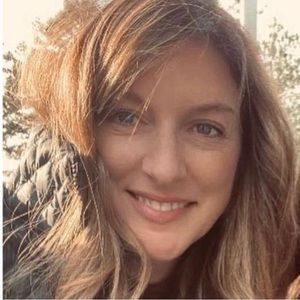 Meet your Posher, Stacy